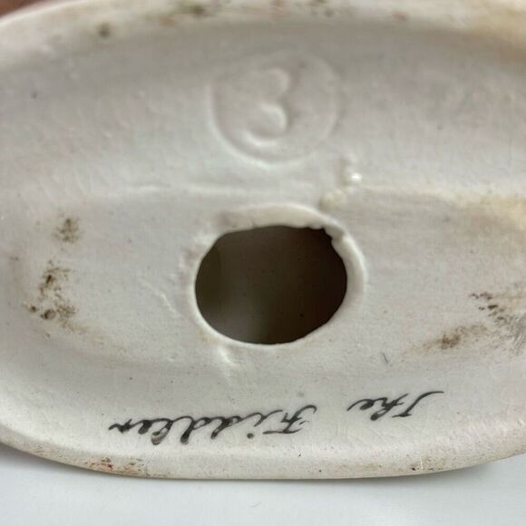 Figurine The Fiddler Boy Walking with Cello on Back Porcelain Handpainted 6” - Picture 8 of 8